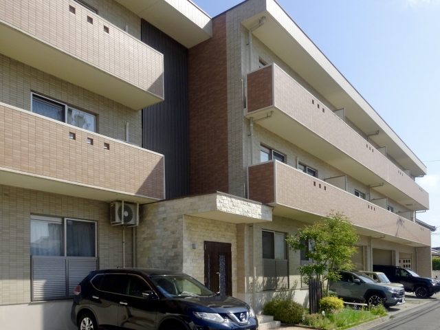 外壁塗装でアパートの入居率を上げましょう！【柏市、流山市のオーナー様必見！】