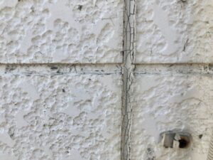 サイディング外壁は目地の状態も確認